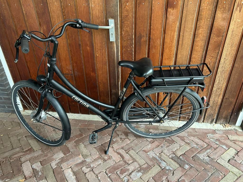 Cortina U1 elektrische Damesfiets Bafang 450Wh accu, 2300km, Ophalen of Verzenden, Zo goed als nieuw, Overige merken