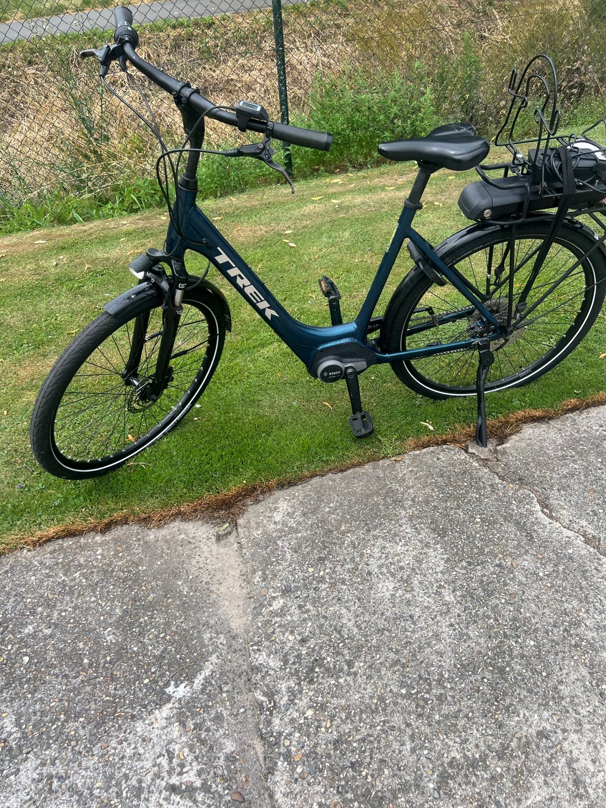 Trek E-bike bosch ondersteuning echt gebruiksklaar, Gebruikt, 51 tot 55 cm, 50 km per accu of meer, Ophalen