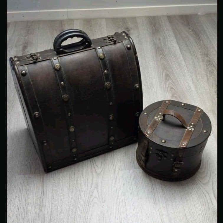 Vintage decoratieve koffers - set van 2, Ophalen, Gebruikt