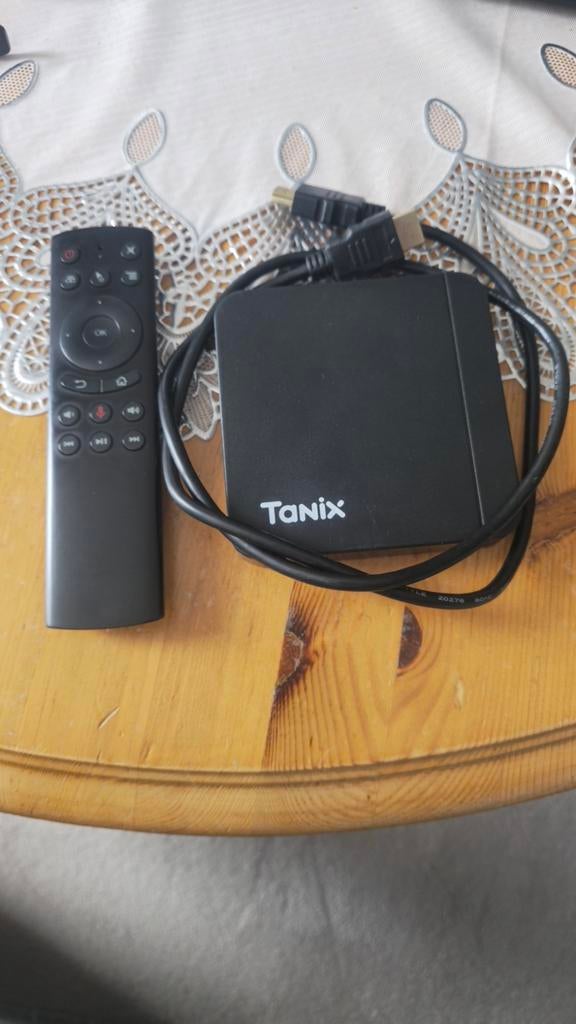 Tanix Android Mediabox met afstandsbediening, Ophalen