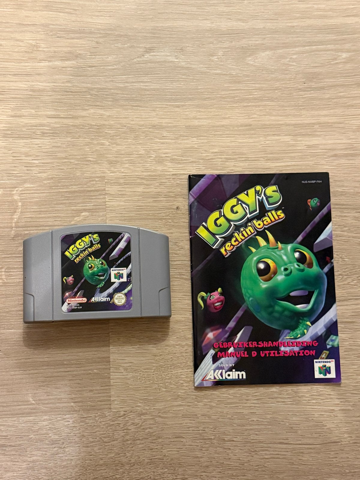 Iggy's Reckin' Balls Nintendo 64 + handleiding, Spelcomputers en Games, Games | Nintendo 64, 1 speler, Ophalen of Verzenden, Zo goed als nieuw