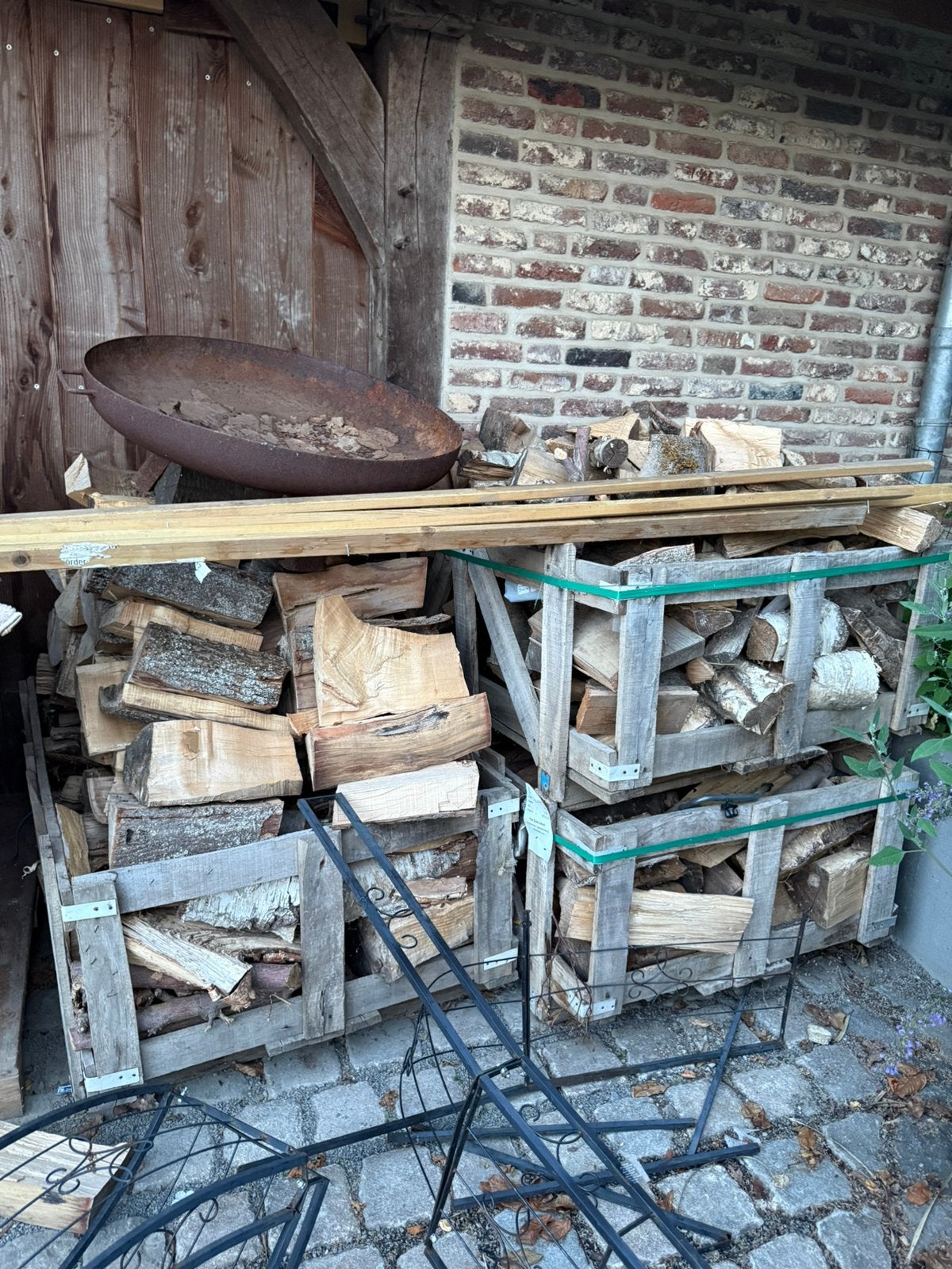 Droog haardhout gemengd ca 2 m3, Minder dan 3 m³, Ophalen