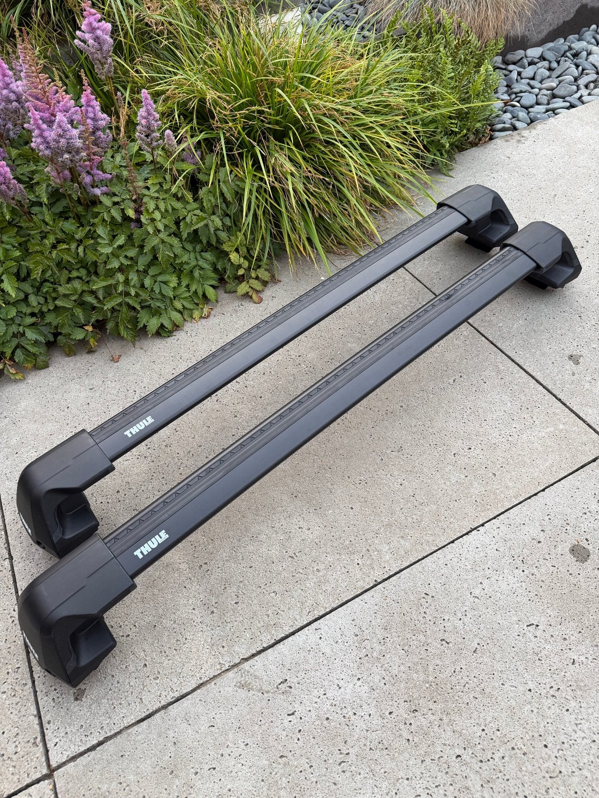 Thule wingbar edge zwart dakdragerset 720500, Auto diversen, Dakdragers, Ophalen of Verzenden, Zo goed als nieuw