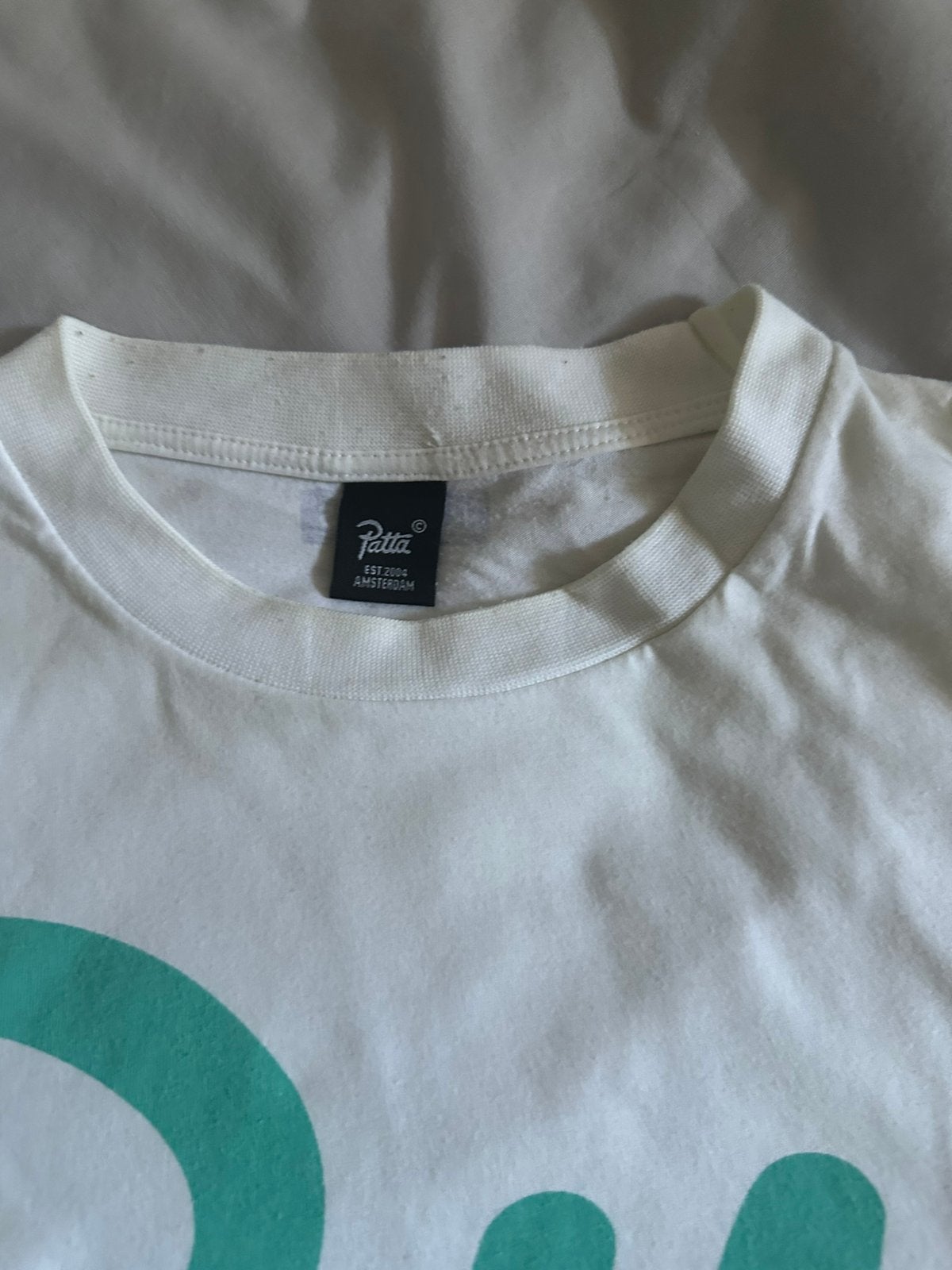 Patta shirt wit medium grirne letters, Ophalen of Verzenden, Zo goed als nieuw, Maat 48/50 (M), Wit