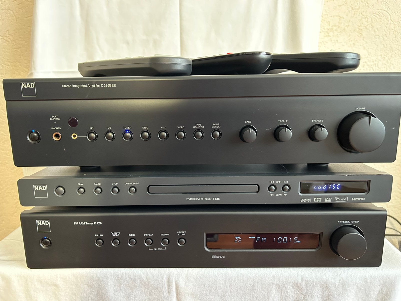 NAD Hifi Set: C 320BEE Versterker, C 426 Tuner, T 515 DVD, Losse componenten, Zo goed als nieuw, Cd-speler, Ophalen