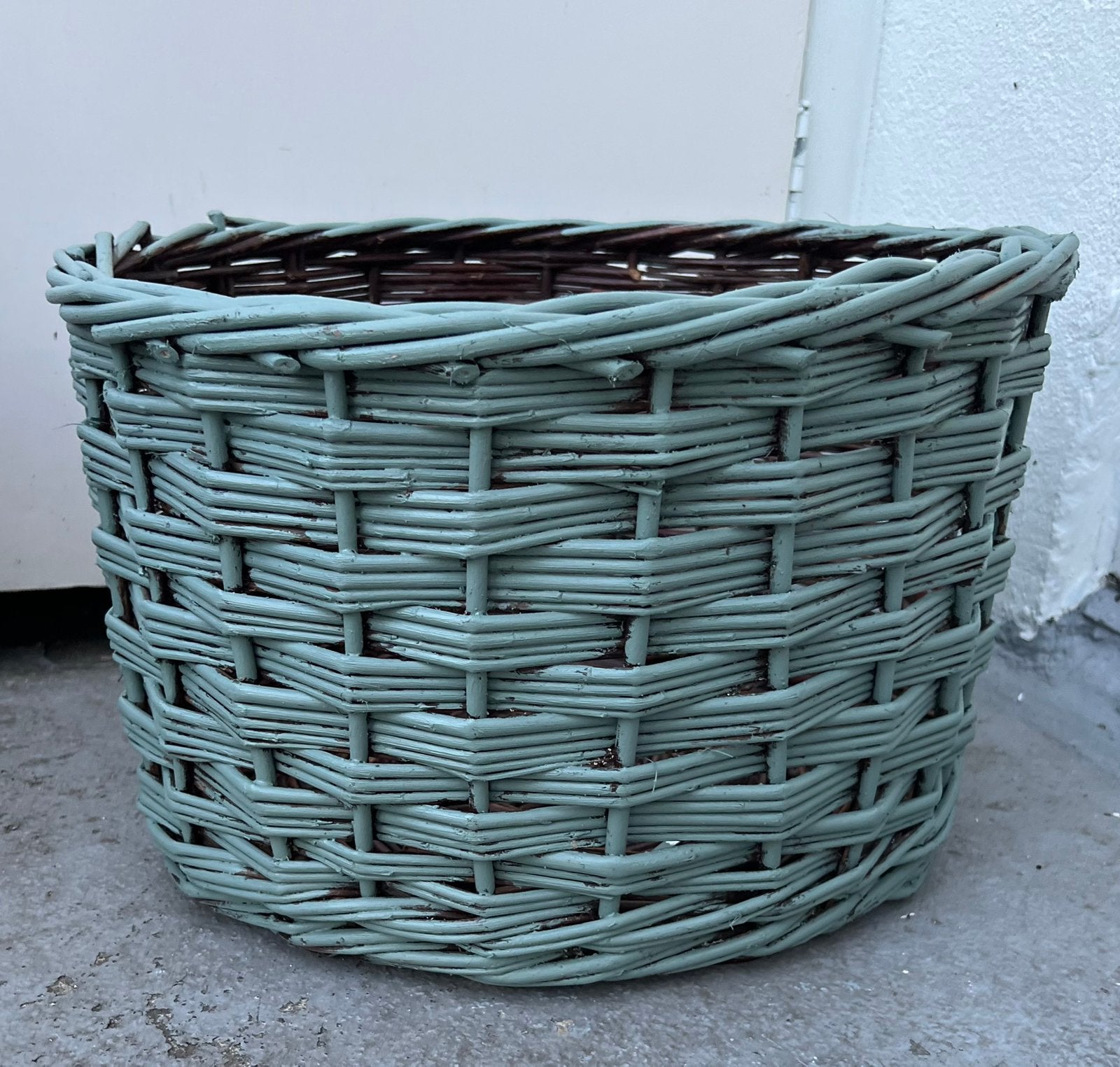 Rieten mand, Huis en Inrichting, Woonaccessoires | Schalen en Manden, Ophalen, Zo goed als nieuw, Rond, Riet