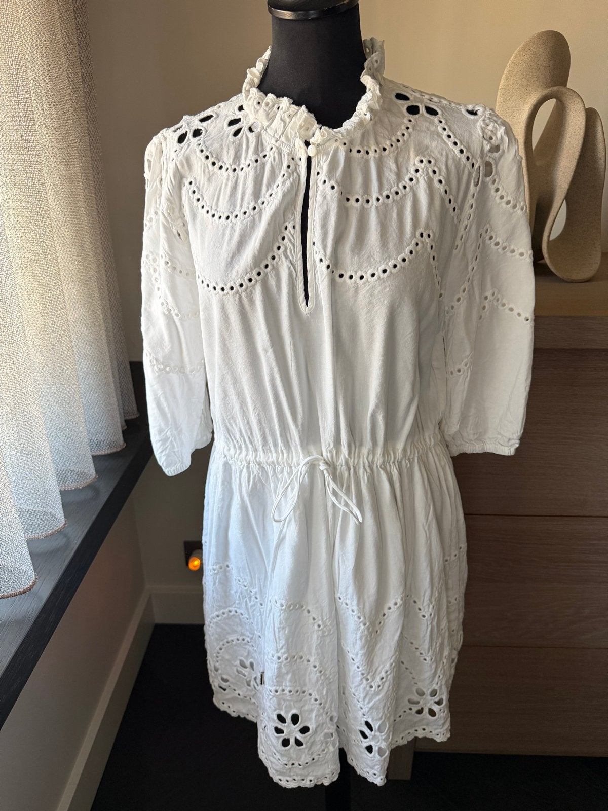 Silvian Heach witte broderie jurk maat 38, Maat 38/40 (M), Wit, Nieuw, Ophalen of Verzenden