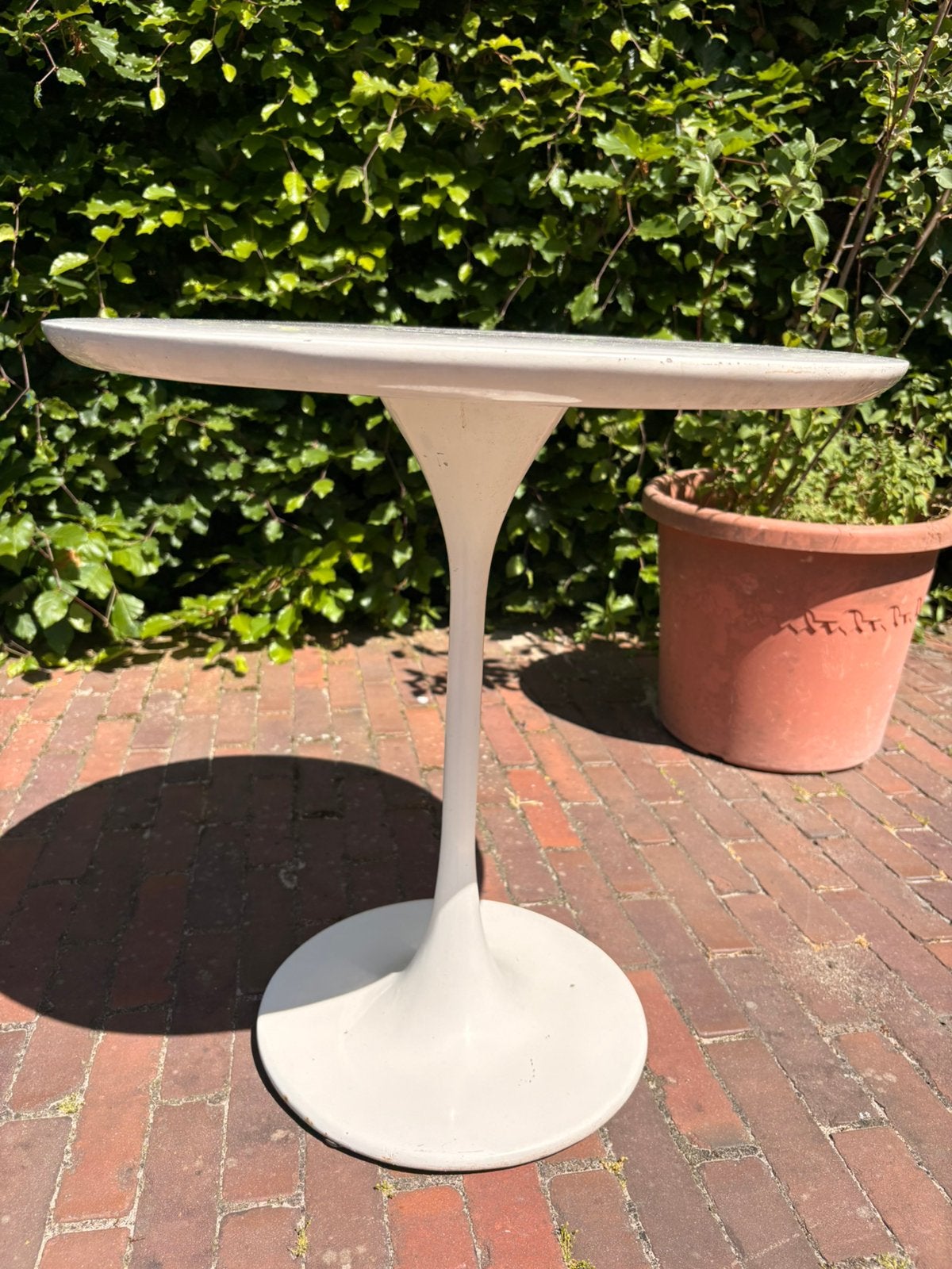 Vintage / spage age Tulip bijzettafel Ø 50 cm, Minder dan 55 cm, Gebruikt, Rond, Ophalen