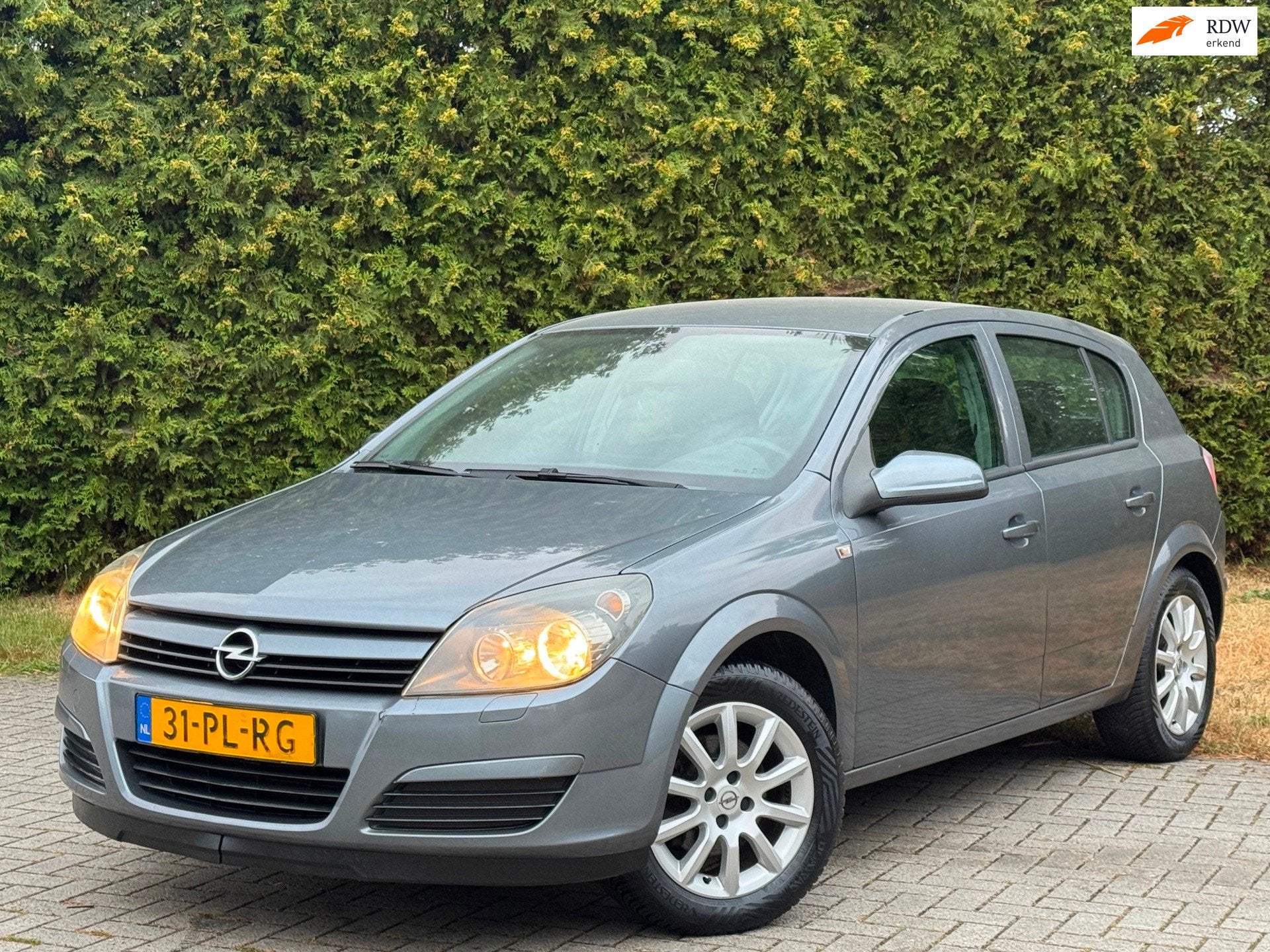 Zeer Nette Opel Astra 1.6 Enjoy | Nieuwe APK | NAP Weinig KM, Voorwielaandrijving, 15 km/l, Gebruikt, 4 cilinders