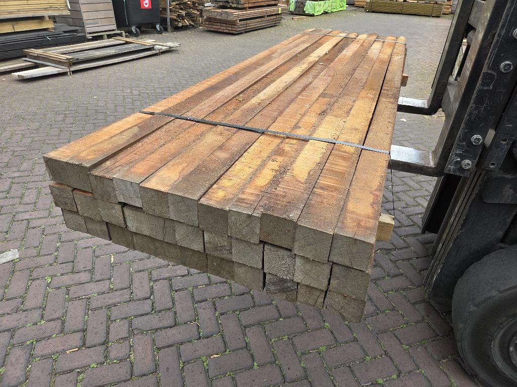 33 Hardhouten palen 7.0x7.0 / 2.70 m lang  - nr: HB85, Ophalen, 250 cm of meer, Palen, Hardhout