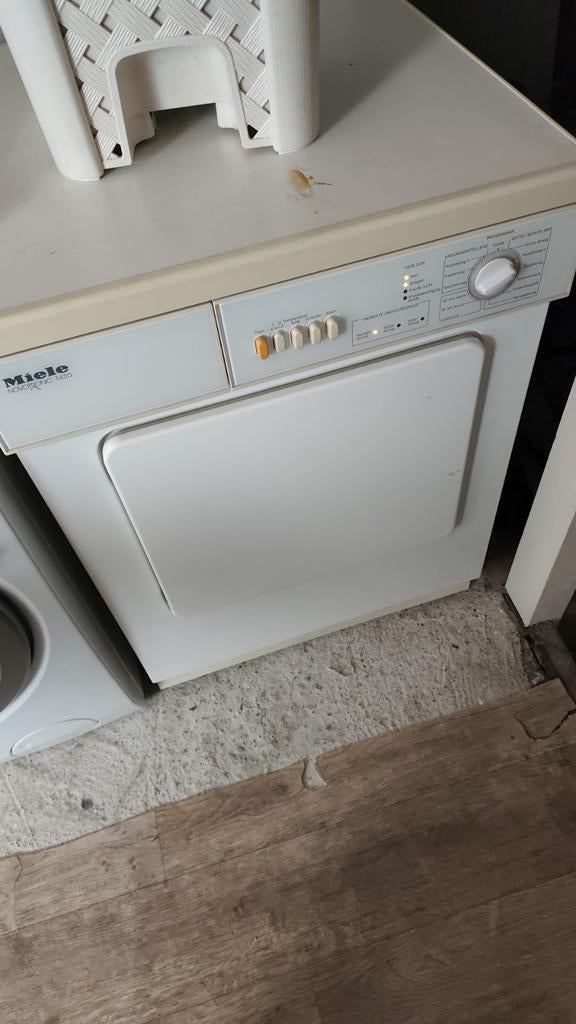 Miele Novotronic T430 luchtafvoer wasdroger - goed werkend, Ophalen, 6 tot 8 kg, Gebruikt, Luchtafvoer