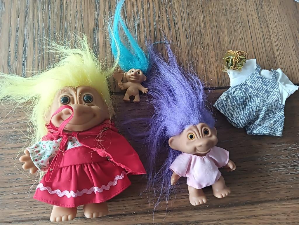 3 echt vintage trollen met kleertjes (jaren 70), Ophalen, Zo goed als nieuw