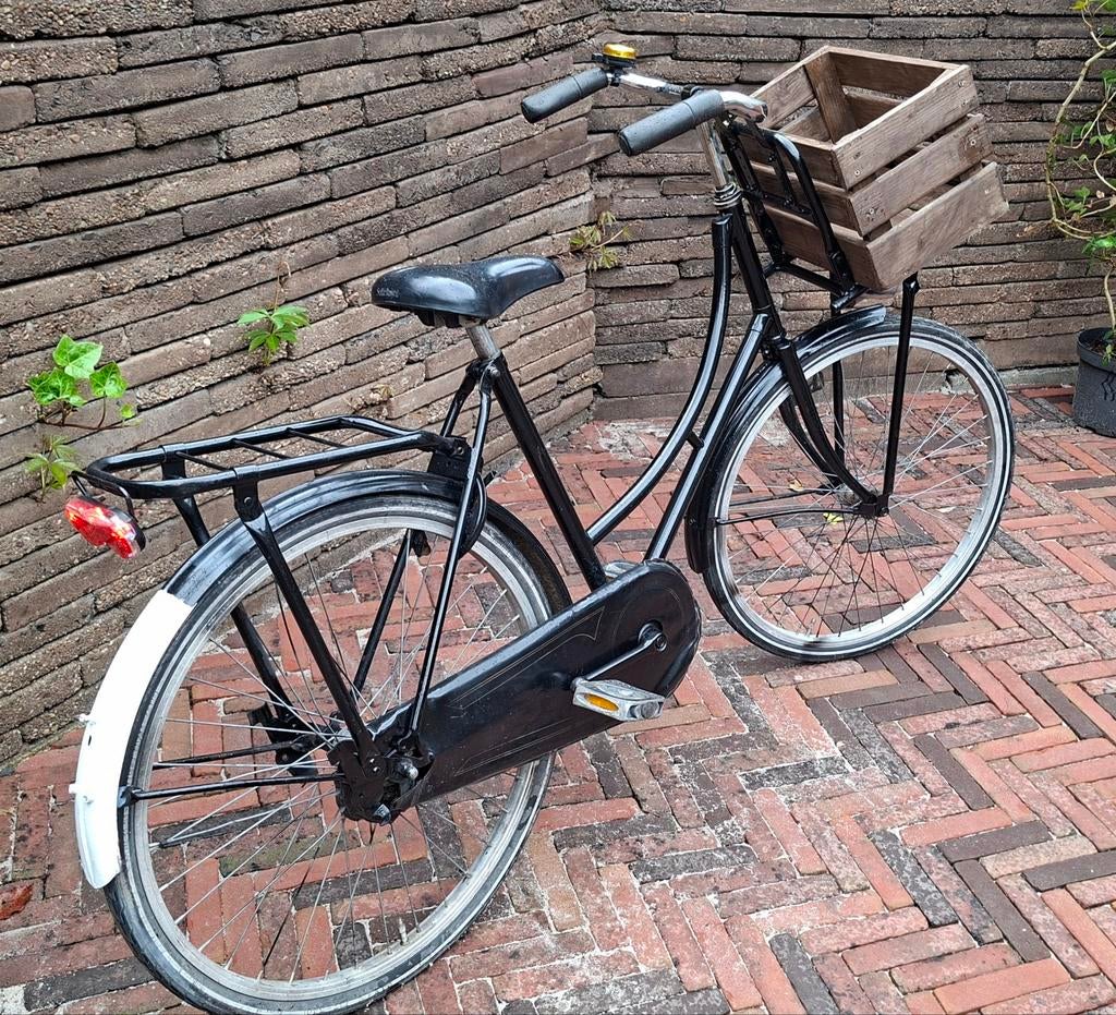 Meisjesfiets/Omafiets/Transporter 24 inch met kratje, Fietsen en Brommers, Fietsen | Meisjes, Ophalen of Verzenden, Gebruikt, 24 inch