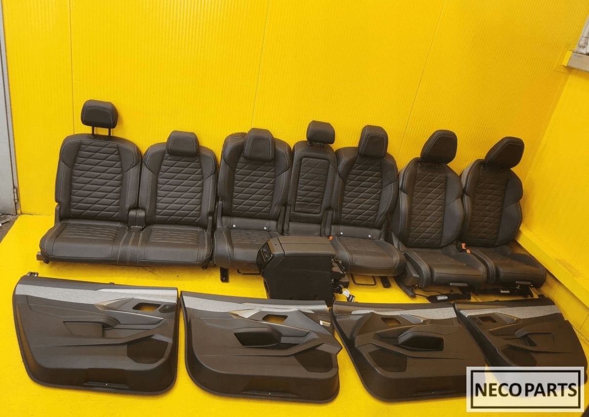 PEUGEOT 5008 III INTERIEUR SET STOELEN ALLES LEVERBAAR!!!, Auto-onderdelen, Interieur en Bekleding, Gebruikt, -, -, Ophalen of Verzenden
