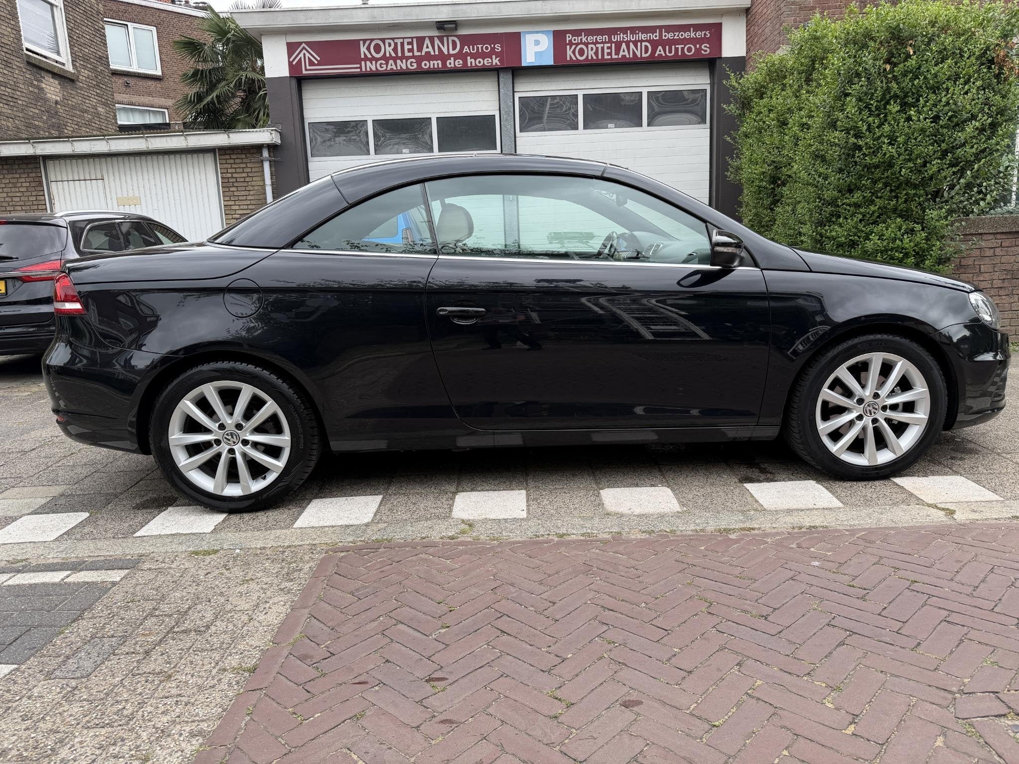 Volkswagen Eos