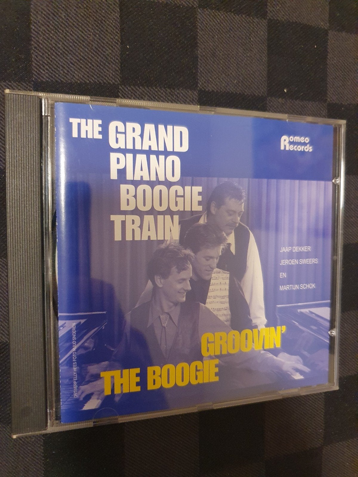 the grand piano boogie train groovin' the boogie, Verzenden