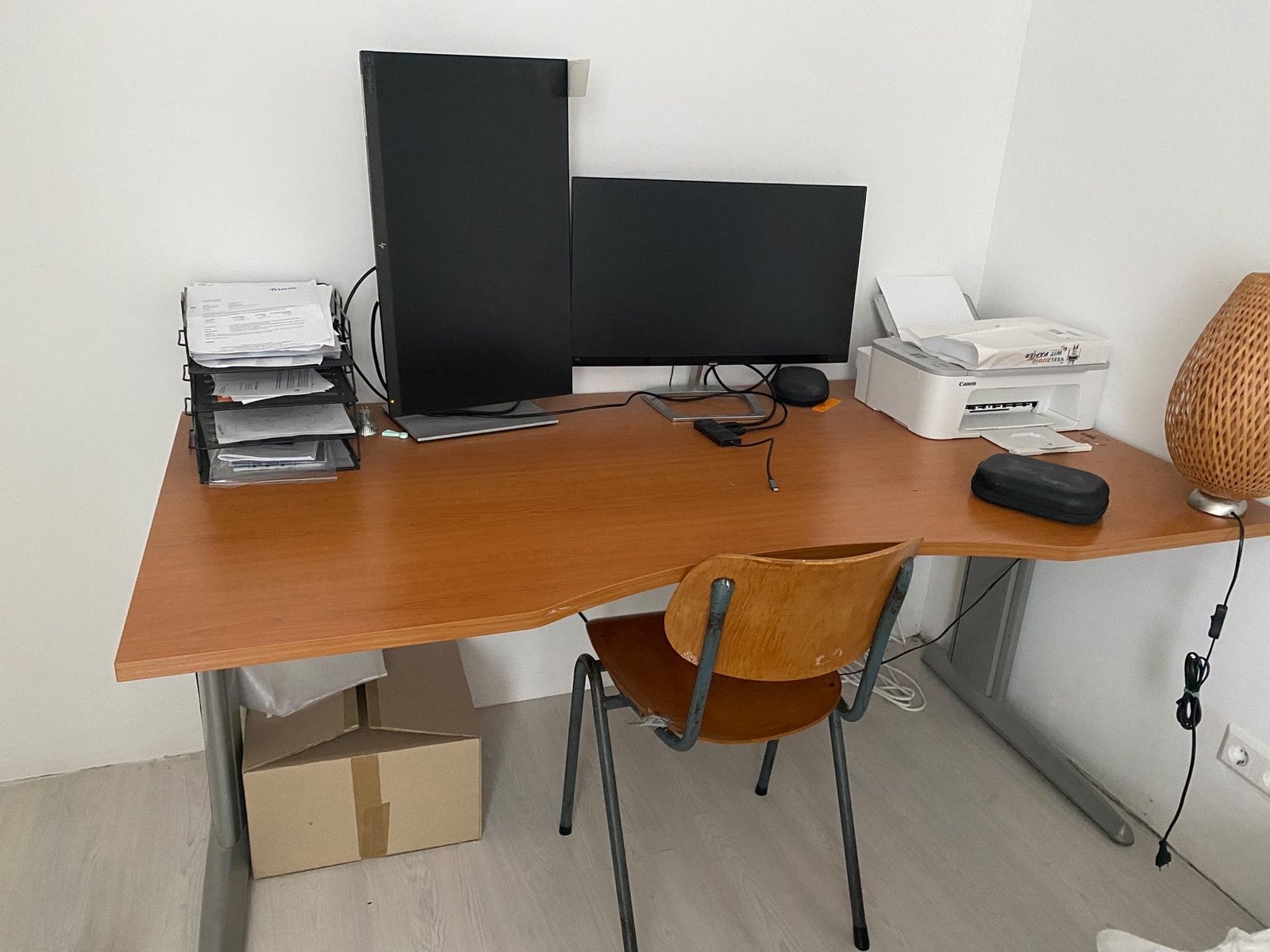 Gratis werktafel - Ideaal voor thuiskantoor of student, Ophalen, Gebruikt, Hout, Bruin