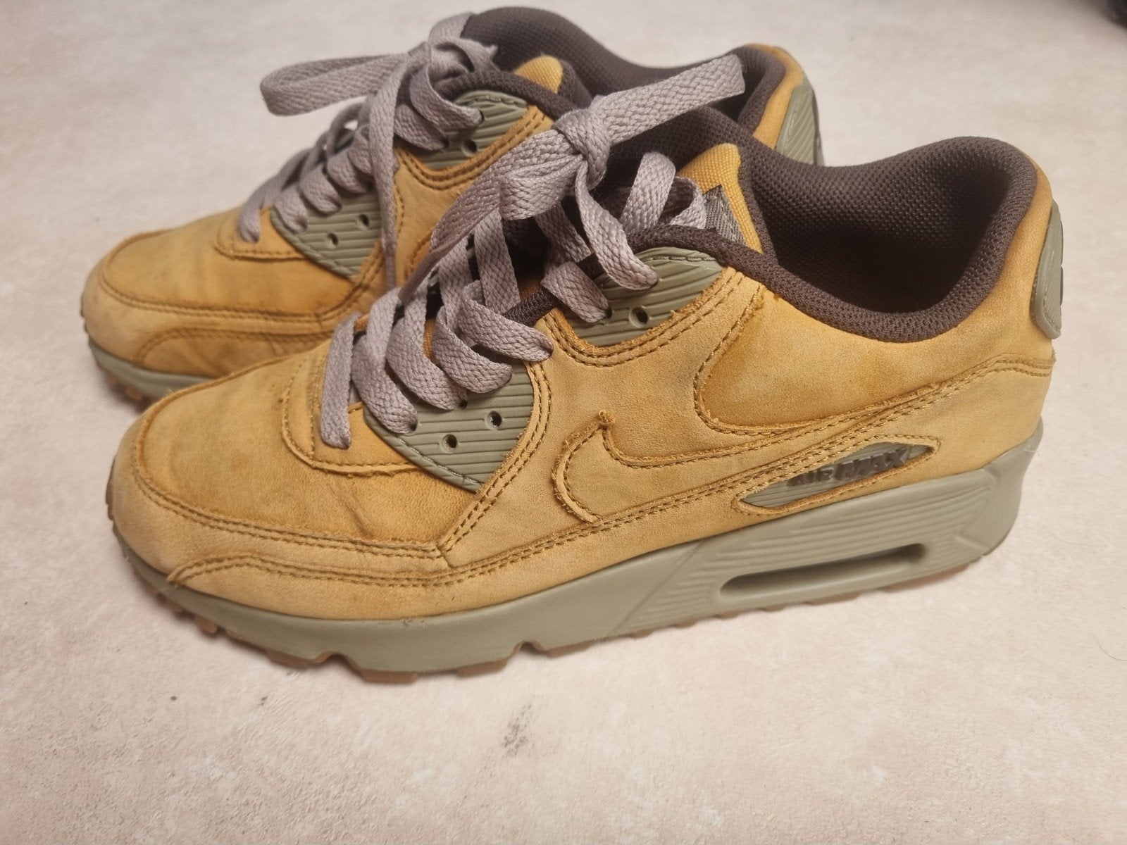 Nike Air max 90 maat 38.5, Kinderen en Baby's, Kinderkleding | Schoenen en Sokken, Verzenden, Zo goed als nieuw, Nike, Jongen of Meisje