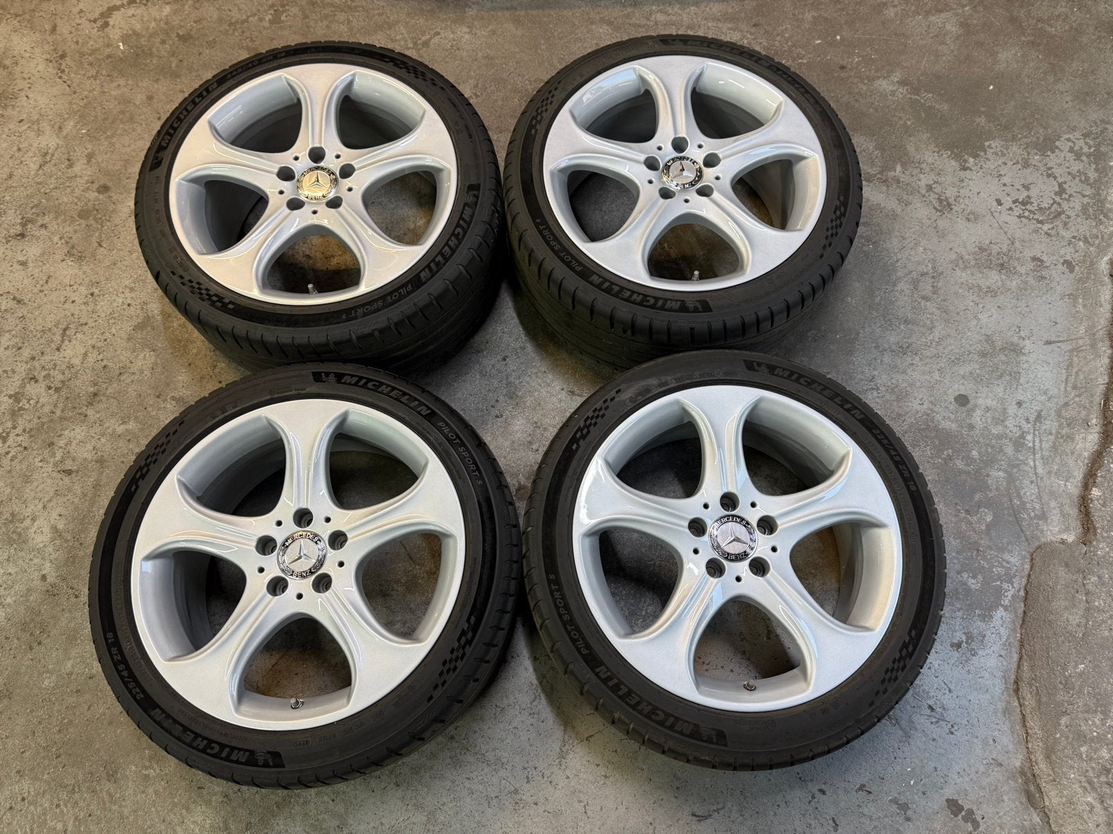 ✅18 Inch Breedset Mercedes Velgen 5x112 A C E Klasse CLA AMG, 18 inch, Gebruikt, Banden en Velgen, Ophalen of Verzenden