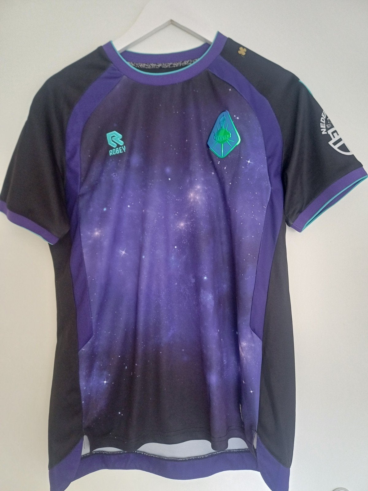 Telstar Voetbalshirt nummer 39, Maat M, Ophalen of Verzenden, Zo goed als nieuw, Shirt