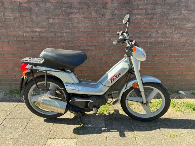 LEUKE PEUGEOT FOX DE LUXE SNOR BROMMER !, Fietsen en Brommers, Brommers | Peugeot, Ophalen, Fox