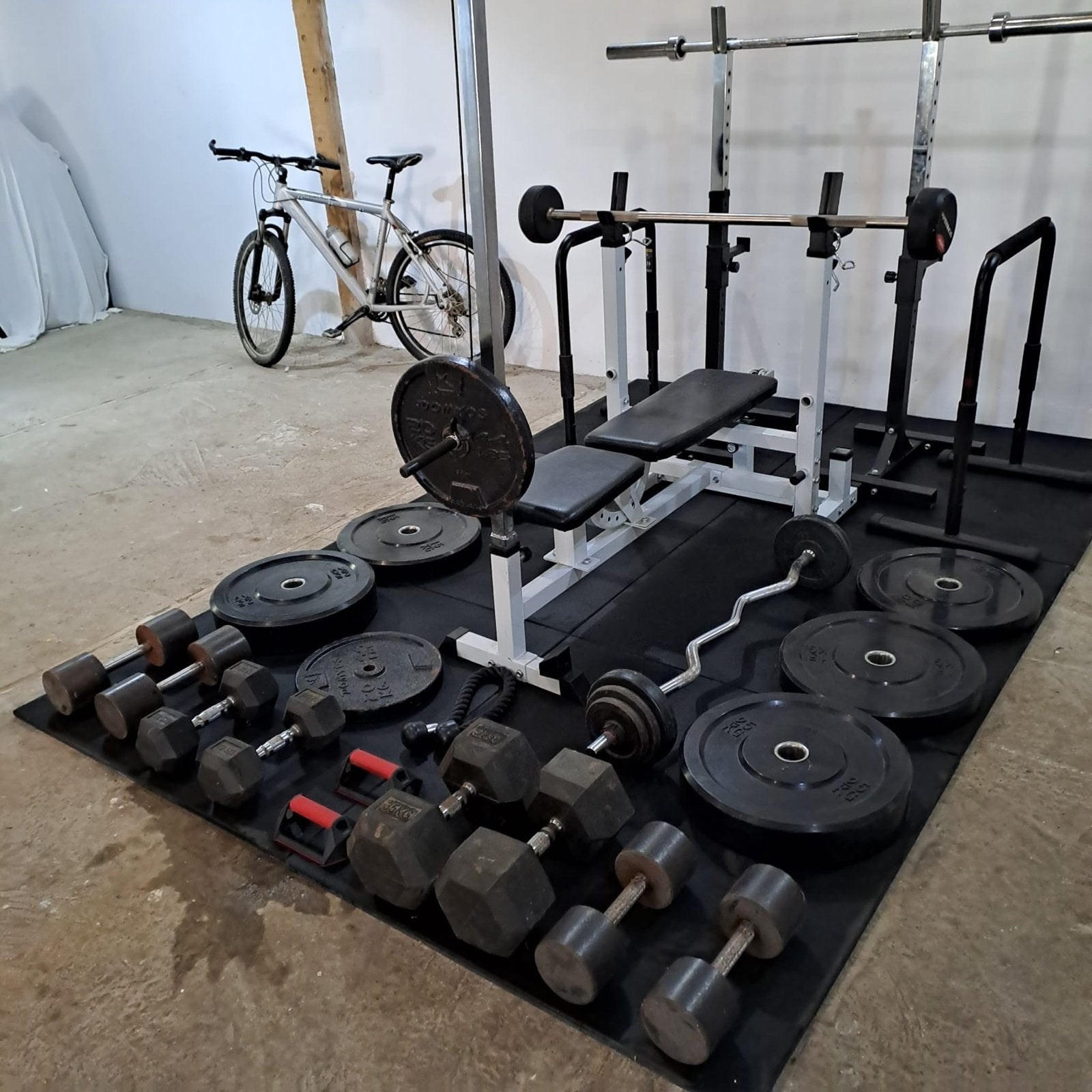 Complete Krachtstation met Gewichten en Bank, Sport en Fitness, Ophalen, Gebruikt, Krachtstation, Armen