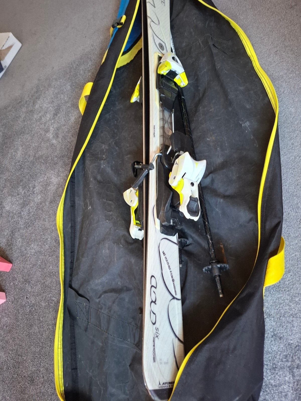 Complete ski set: ski's, stokken en schoenen maat 38, Ophalen of Verzenden