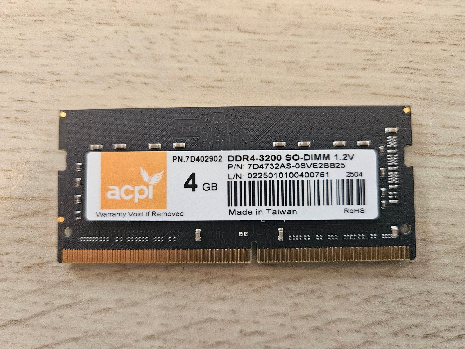 4GB DDR4 SODIMM ASUSTOR RAM - ongebruikt - 3200Mhz, Ophalen of Verzenden, Nieuw, DDR4, Laptop