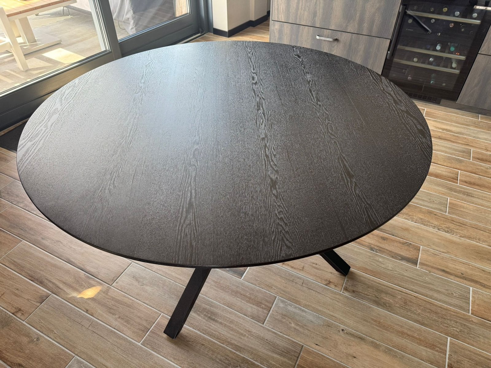 Zwarte, houten, ronde eettafel 1,50 diameter, Ophalen, Zo goed als nieuw, Rond, 100 tot 150 cm