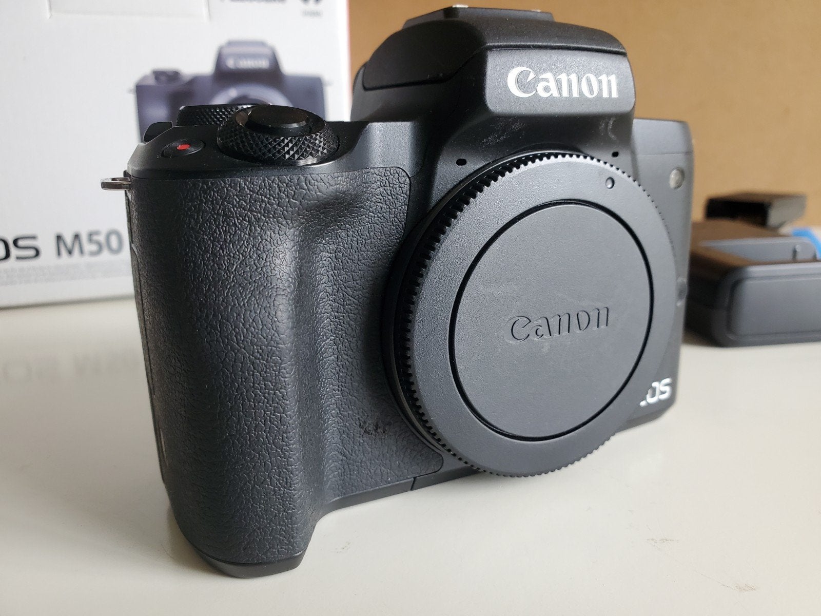Canon EOS M50 body + adapter, Audio, Tv en Foto, Fotocamera's Digitaal, Gebruikt, Verzenden, Canon, Accu