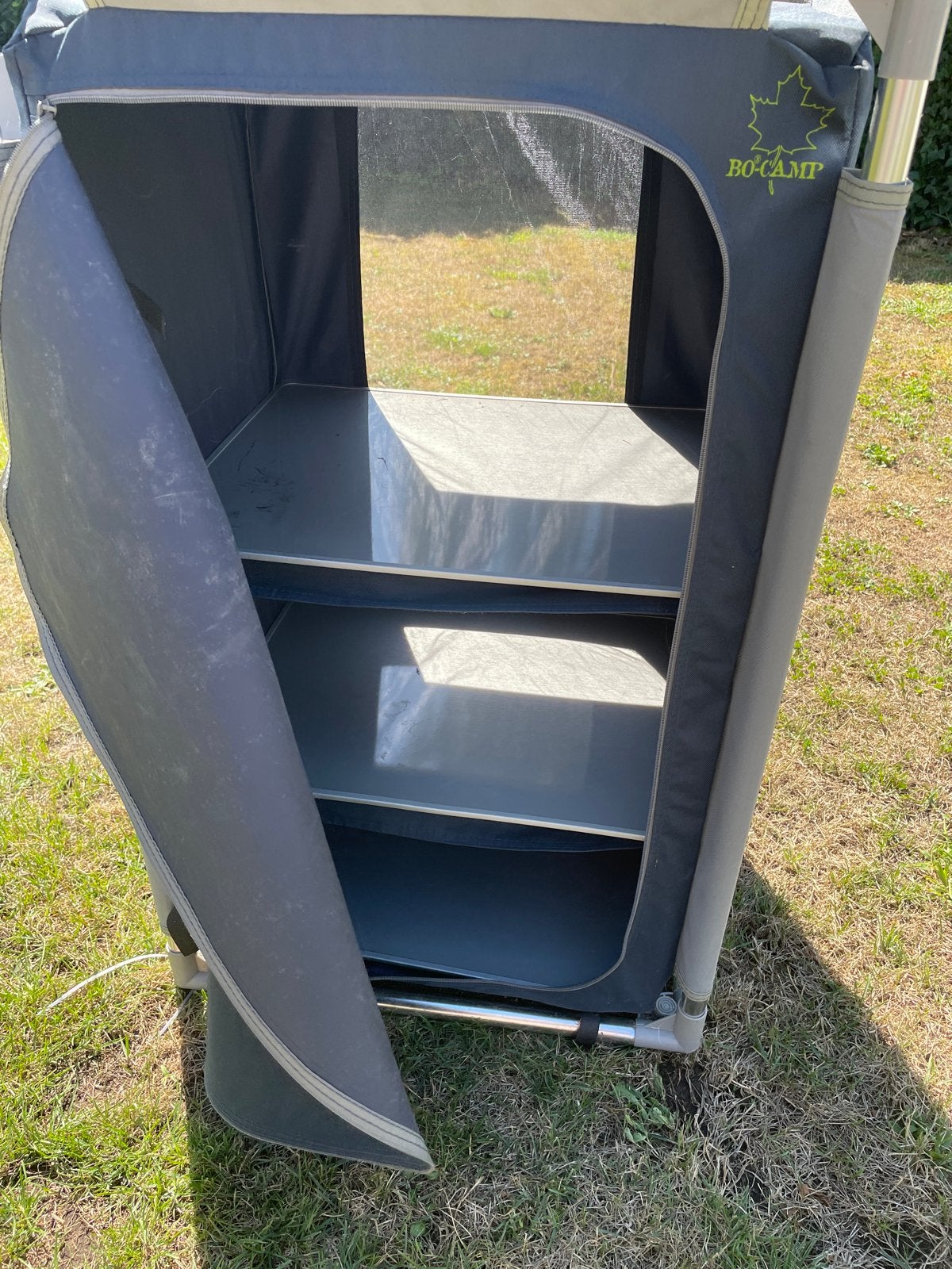 Bo-Camp campingkast met 3 planken, Caravans en Kamperen, Kampeeraccessoires, Ophalen, Gebruikt