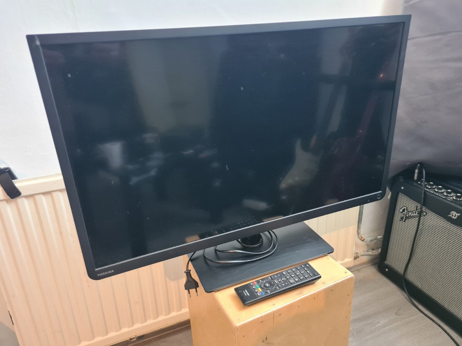 Toshiba LCD - Model 32L2333D, 50 Hz, LCD, Full HD (1080p), Gebruikt