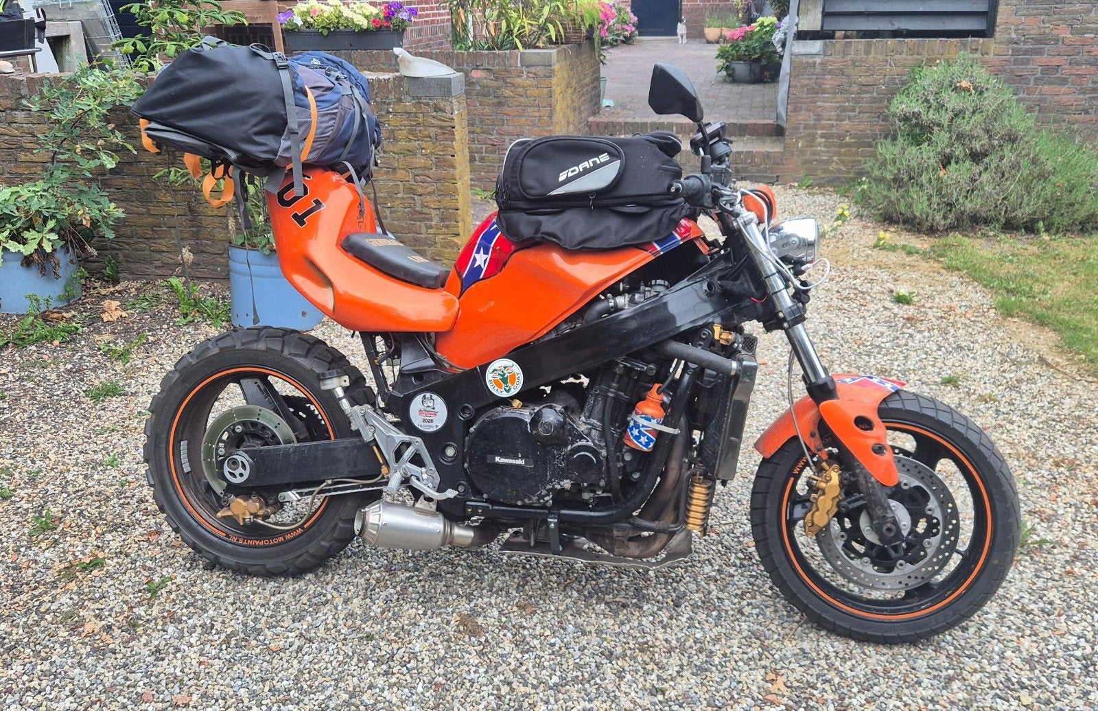 Kawasaki ZZR1100 c 1996 'General Lee' adventure motor, 4 cilinders, Motorrijbewijs A, Gebruikt, Particulier