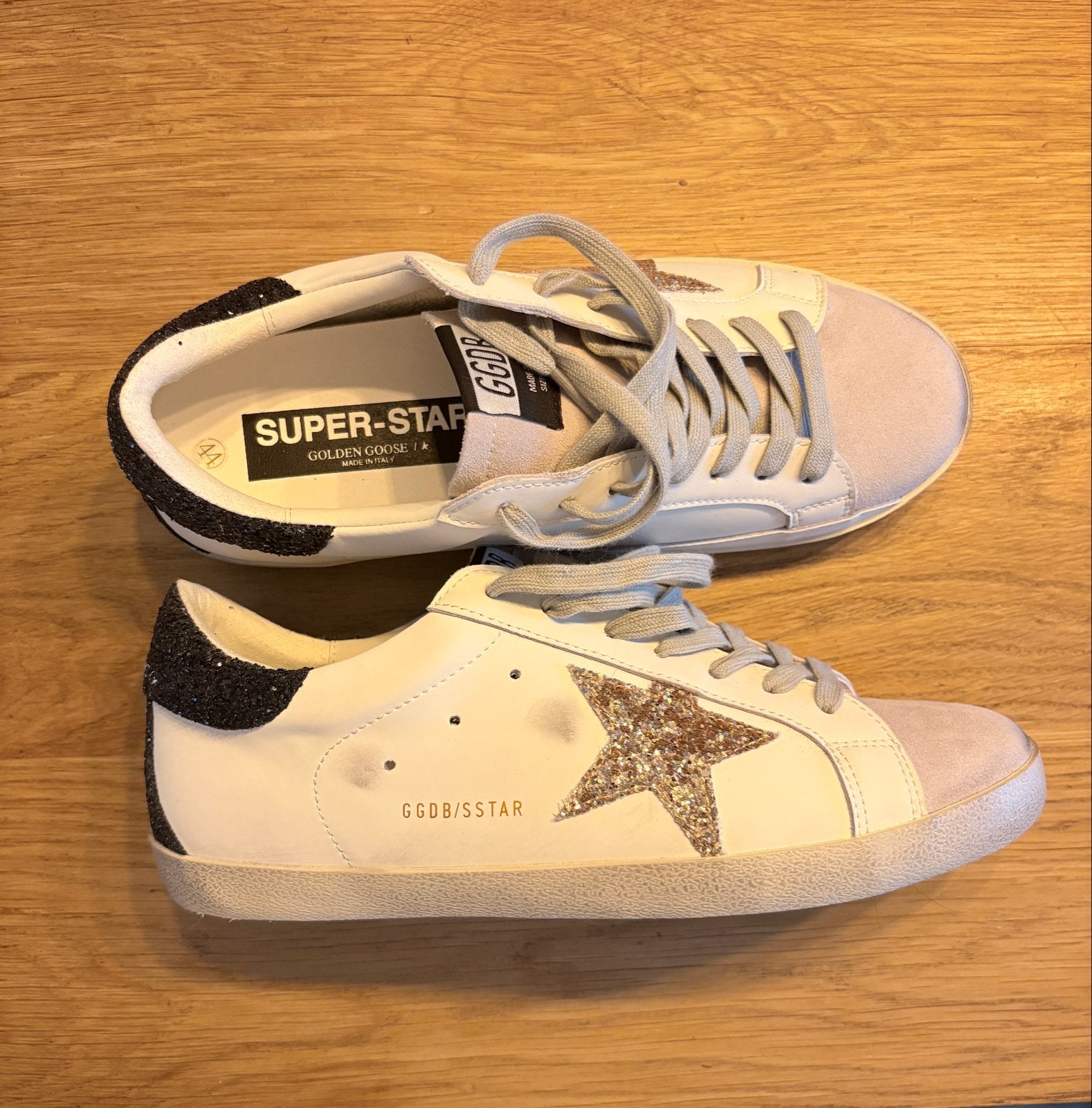 Golden Goose Super-Star Sneakers - Maat 44, Kleding | Heren, Schoenen, Wit, Nieuw, Ophalen of Verzenden, Sneakers of Gympen