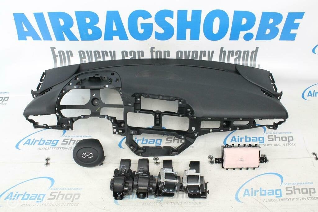 Airbag set Dashboard zwart speaker Hyundai i20 (2020-heden), Gebruikt, Ophalen of Verzenden