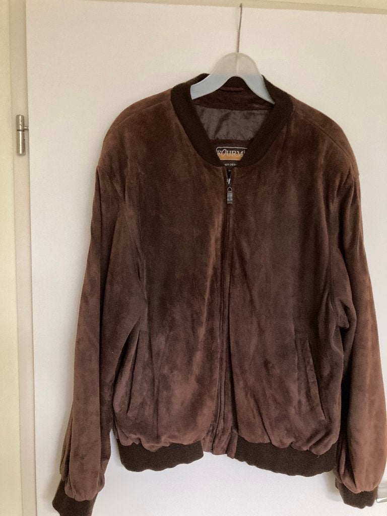 FOURMIE suede bomber jack bruin maat XL, Bruin, Maat 56/58 (XL), Ophalen of Verzenden, Zo goed als nieuw