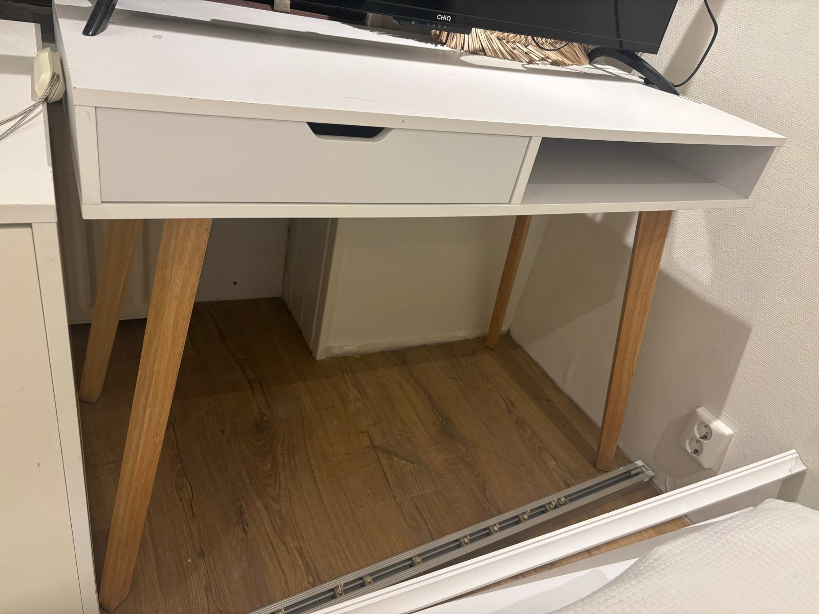 Wit bureau met lade en opbergvak - Scandinavische stijl, Ophalen, Gebruikt, Scandinavisch, Computerbureau