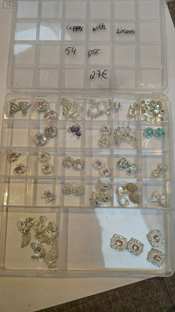54 koperen hangers en kralen met zirconia, Sieraden, Tassen en Uiterlijk, Ophalen of Verzenden