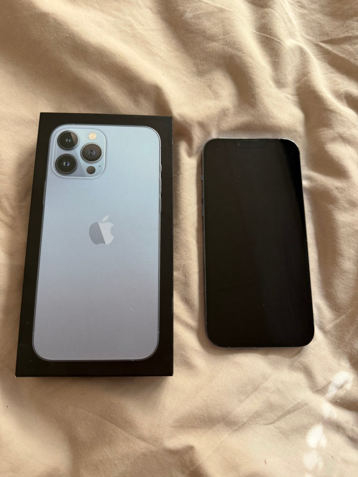 iPhone 13 Pro Max 128GB Sierra Blue - 78% - achterkant barst, 128 GB, Blauw, Ophalen of Verzenden, IPhone 13 Pro Max