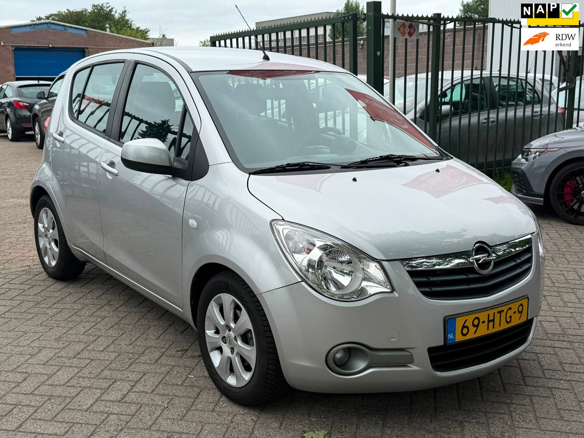 Opel Agila 1.2 Enjoy Automaat trekhaak airco elektrische ram, Auto's, 86 pk, 4 cilinders, Origineel Nederlands, Bedrijf