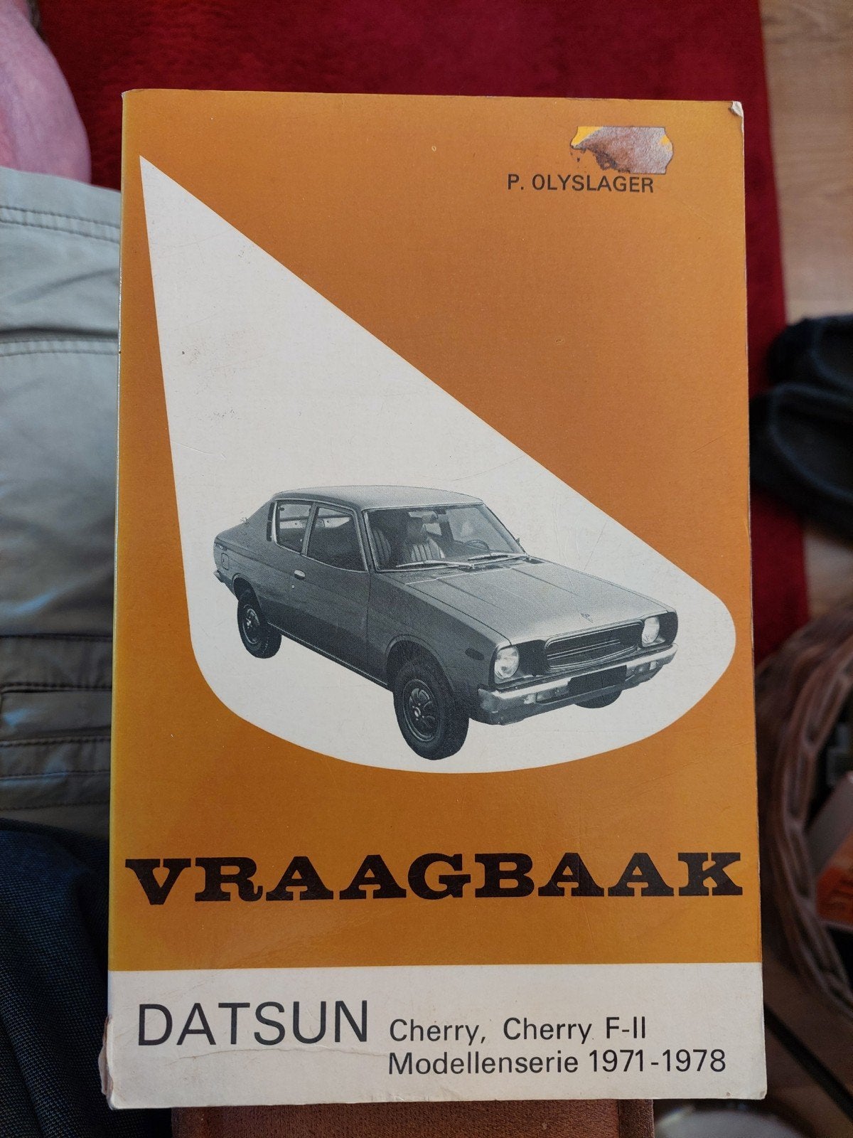 Werkplaatsboek Datsun cherry, Ophalen