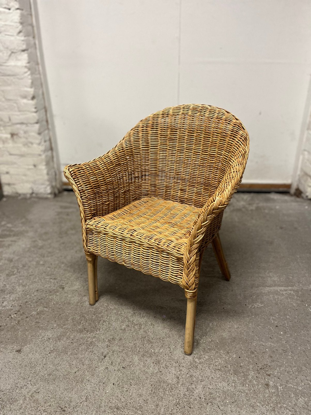 Vintage rotan kuipstoel – Boho rieten fauteuil (70 cm), Ophalen, Stoel(en), A, A