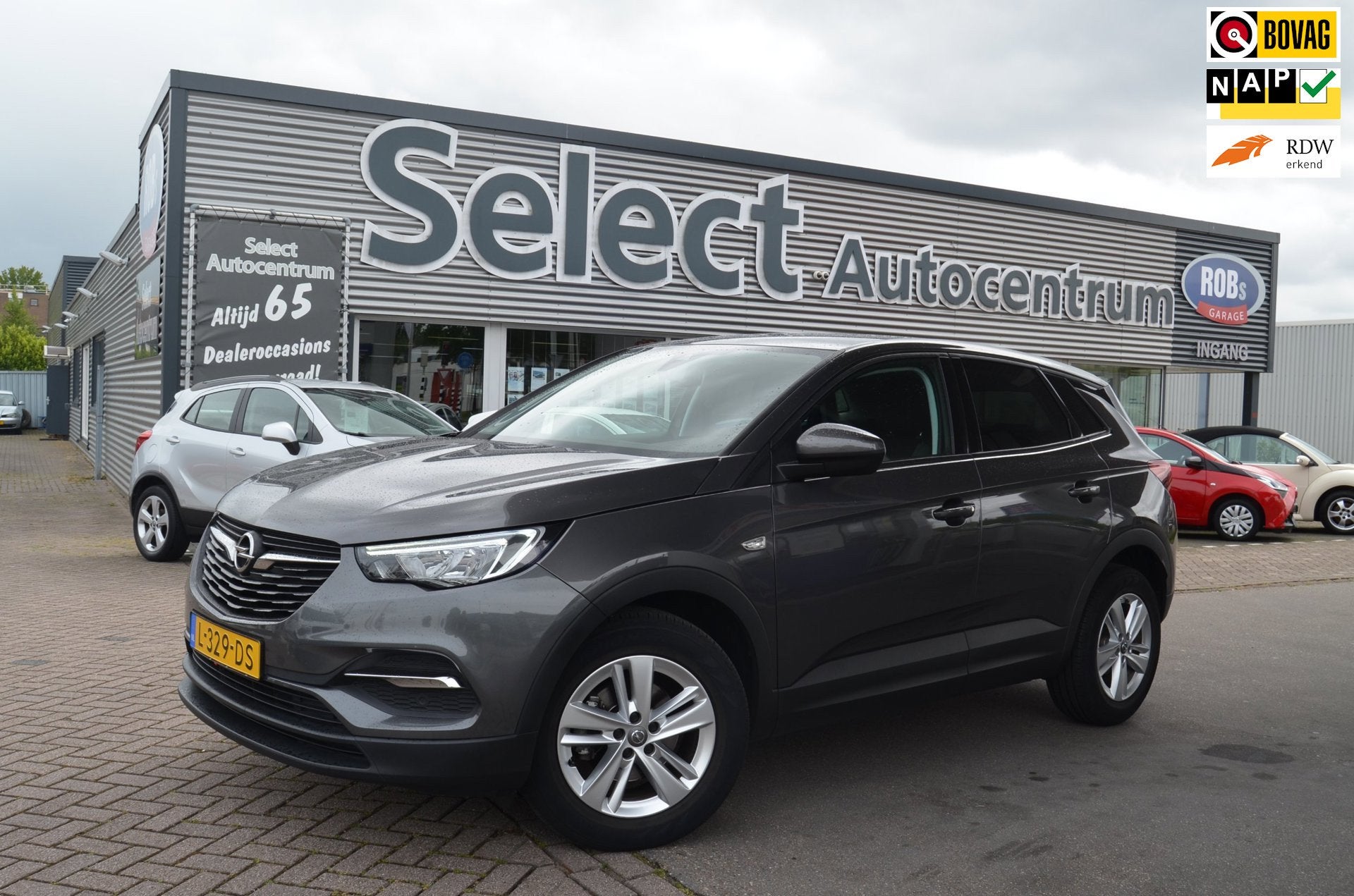 Opel Grandland X 1.2 Turbo Edition| CARPLAY-NAVI|2021|NL AUT, Stof, Gebruikt, 1199 cc, Met garantie (alle)
