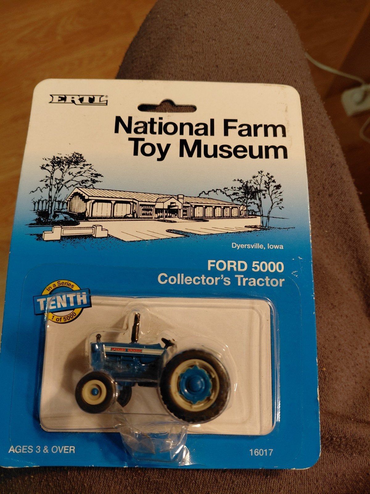 ford 5000 1.64 orginaal. zie foto's, Hobby en Vrije tijd, Ophalen of Verzenden, Nieuw, Tractor of Landbouw, ERTL