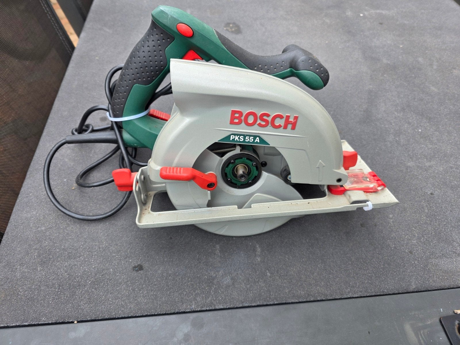 Bosch PKS 55 A Cirkelzaag - Nieuwstaat, niet compleet, Cirkelzaag, Nieuw, 600 tot 1200 watt, Ophalen of Verzenden