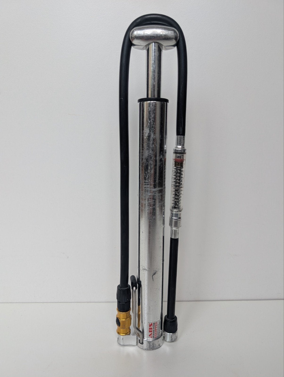 Nette Lezyne Micro Floor Drive HV mini pomp met drukmeter, Ophalen of Verzenden, Drukmeter, Gebruikt