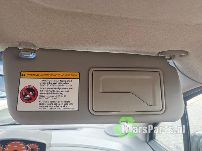 Zonneklep van een Chevrolet Matiz, Auto-onderdelen, Gebruikt, -, -, Ophalen of Verzenden