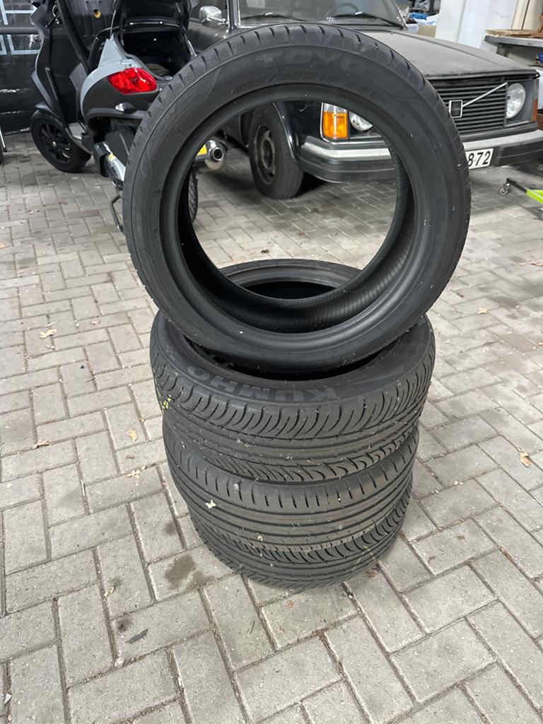 Set zomerbanden 195/50 R16 - Toyo & Kumho (6mm profiel), Auto-onderdelen, Banden en Velgen, Ophalen, Gebruikt, 16 inch, Toyo