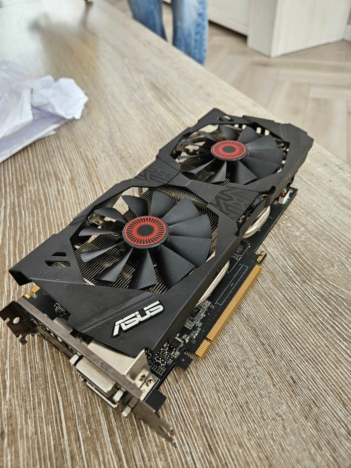 ASUS Strix GTX 970 DirectCU II OC 4GB GDDR5 Videokaart, PCI-Express 3, Gebruikt, HDMI, Ophalen of Verzenden