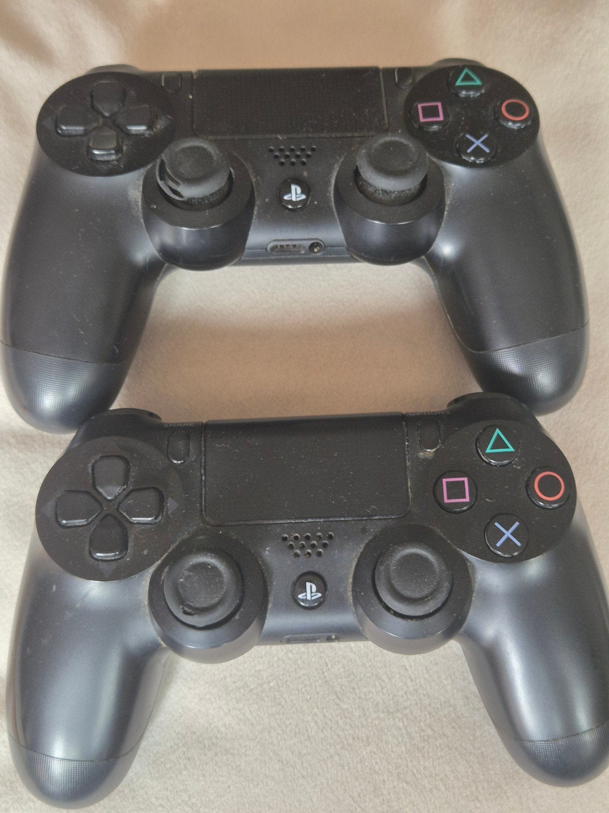 2 ps4 controllers KAPOT!, Ophalen, Controller, Niet werkend, PlayStation 4